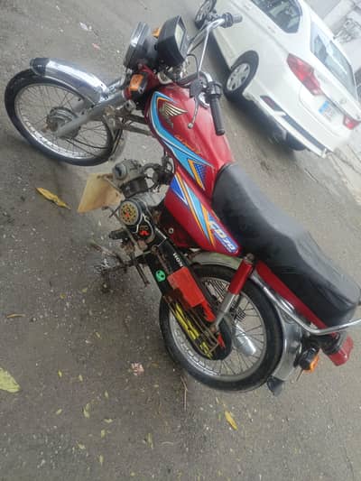 Honda CD 70 home use bike
