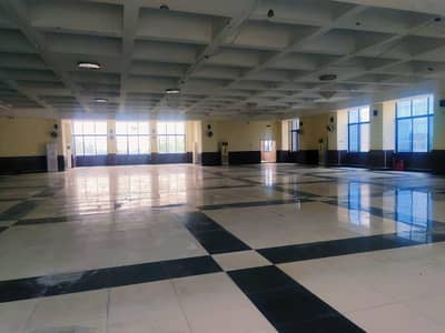 IDEAL BUILDING OFFICE FLOORS AVAILABLE FOR RENT