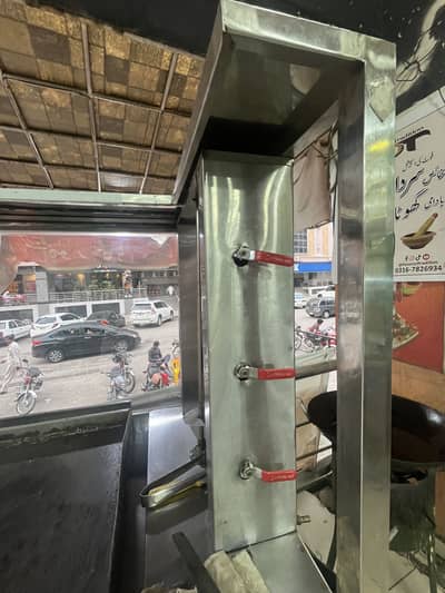 Burger showrma counter fast food stall setup stainless steel