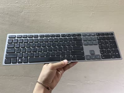Dell KB700 Wireless Keyboard-
