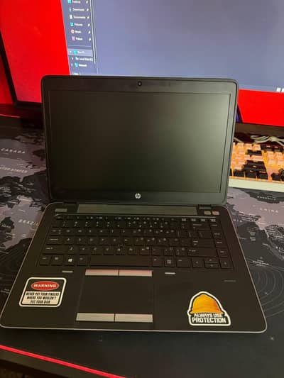 HP 840 G1-- 128 SSD 500 HDD 16 GB RAM