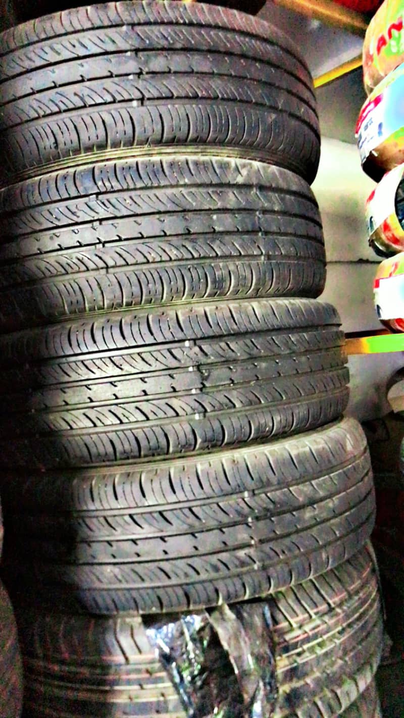 STAR TYRE POINT 13