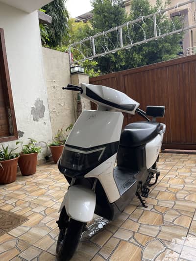 Scooter AIMA Company