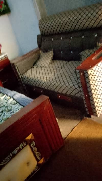 Ful set of sofa  3 2 1 seat bilkul new condition ha