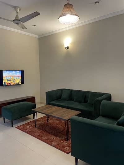 Emerald Green Velvet Sofa Set (3+2 with Ottoman) Well Maintained