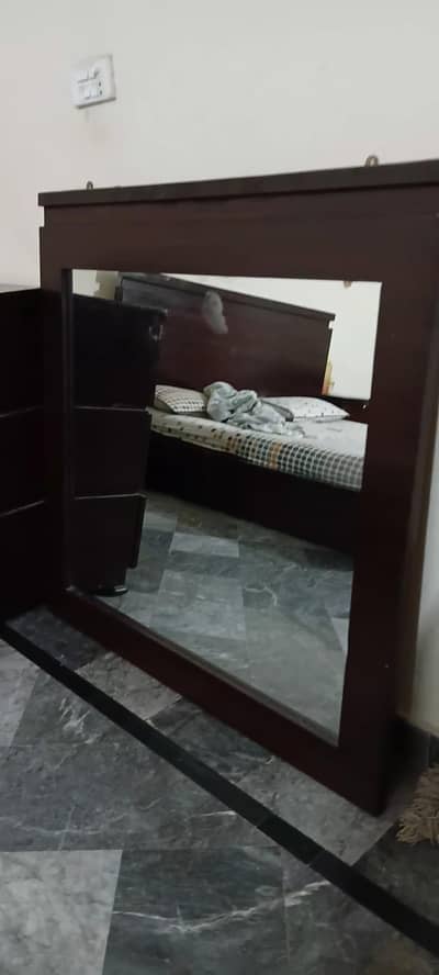 dressing table with mirror