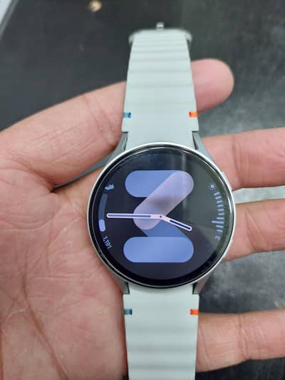 Samsung Watch 7 44mm Silver LTE varient