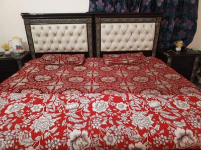 2 singles bed with 2 side table without mattress
