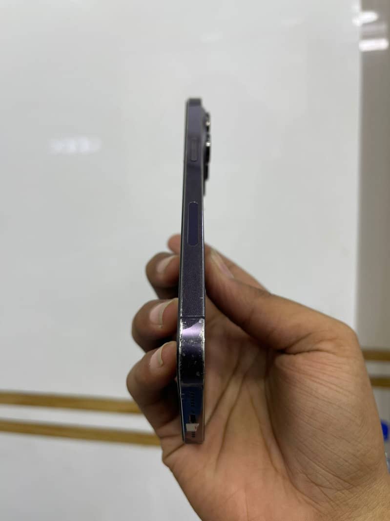 Iphone 14pro max 1