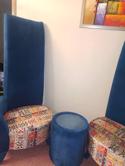 high back chairs with coffee table