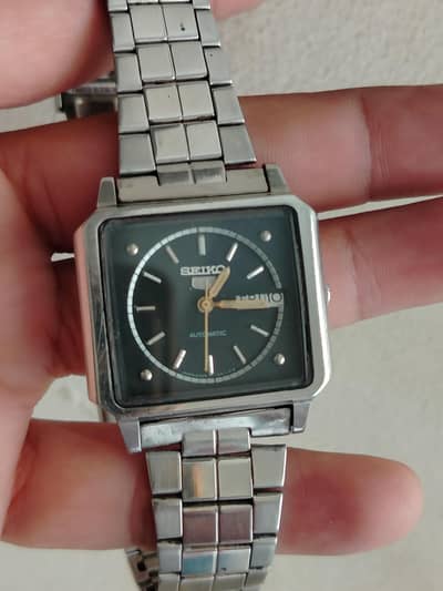 Antique Seiko 5 Square vintage watch Black Camy Rado Rolex orient west