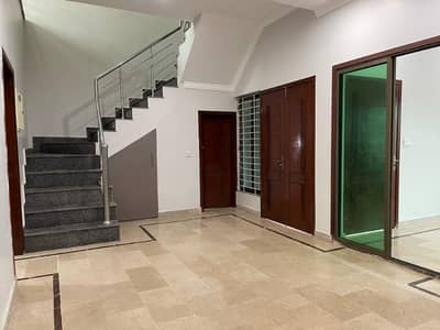 125 Sq. Yds Brand New 3 Bed Villa For Sale in Ali Block Bahria Town Karachi