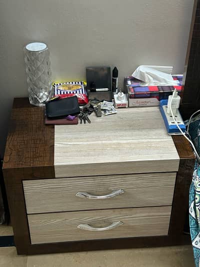 Good Quality Furniture 2 bed set