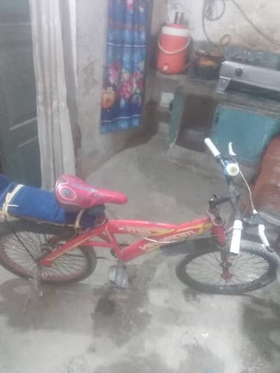 2nd hand bicycle it is perfect for kids