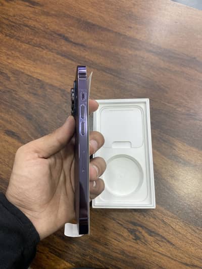 iPhone 14 Pro Factory unlock 128gb 03163299810 only WhatsApp