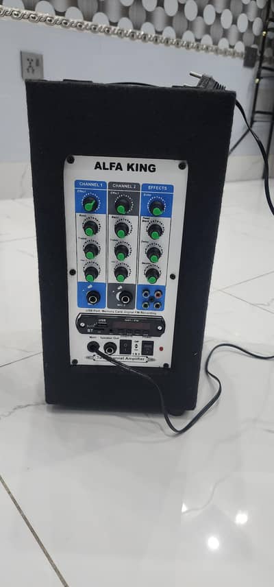 jbl speaker and yoga  mic