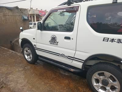 Suzuki Jimny 2010