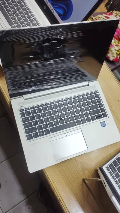 HP 440 G CORE  I5 10TH GERNATION