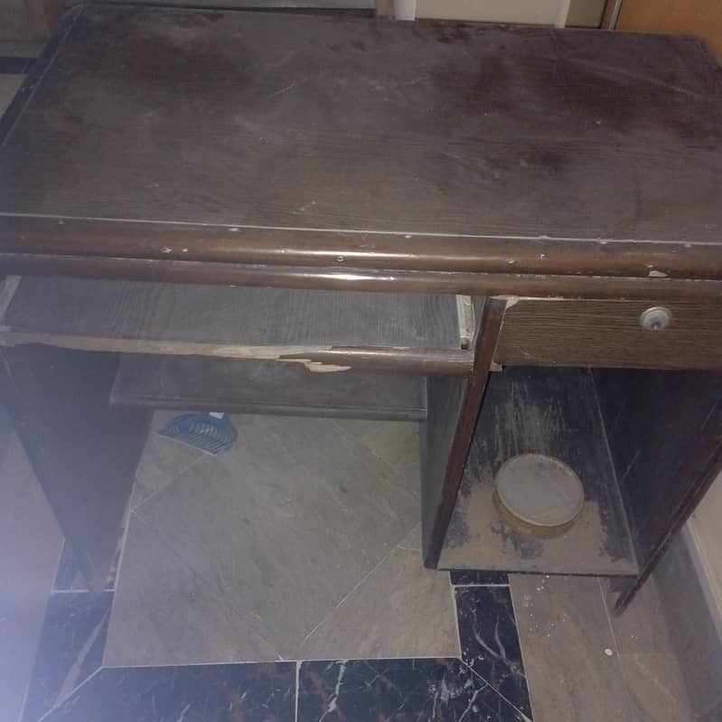 used computer table 2