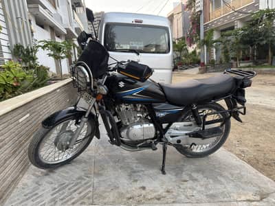 Suzuki Gs 150 2023