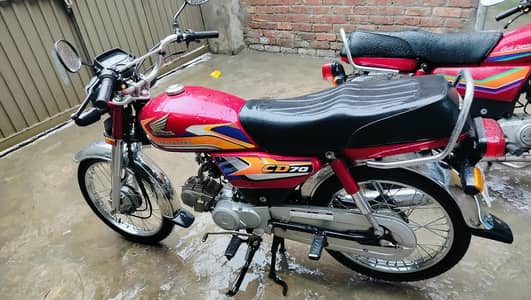 Honda CD70 Bick
