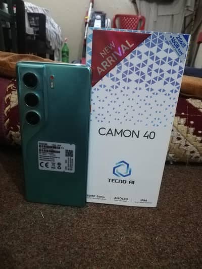 Tecno camon 40 urgent sale krna hy lush condition