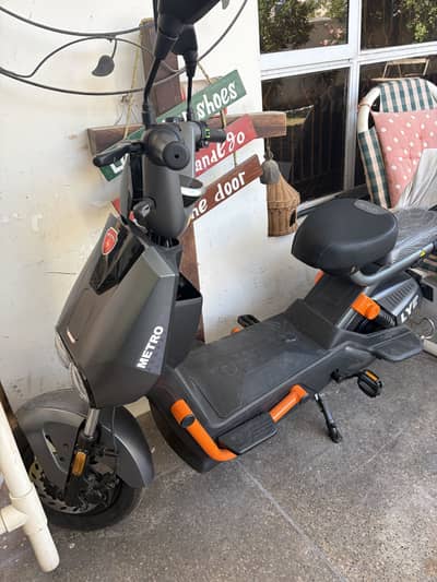 Metro Super Bike 10/10 condition
