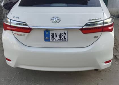 Toyota Corolla GLI 1.3 Automatic White Colour