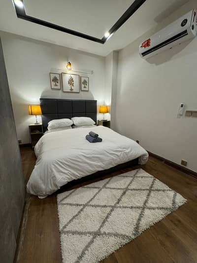 Short time 1bed ROM full furnished apartments safe and scour 100%coupe allow
