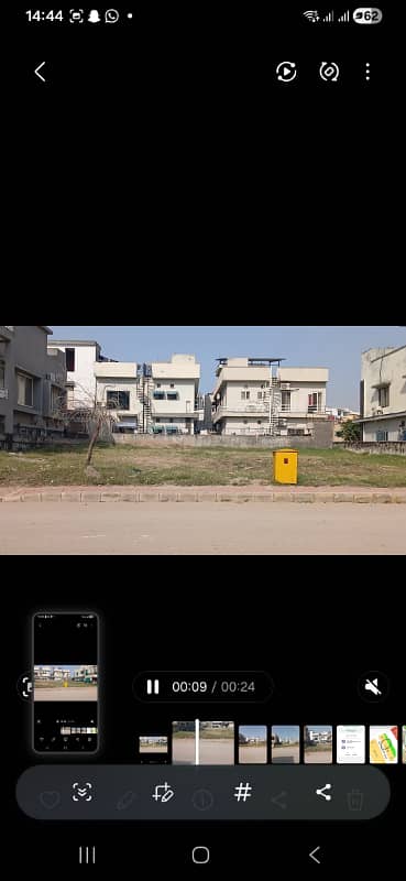 10marla boulevard 60ft wide road for sale