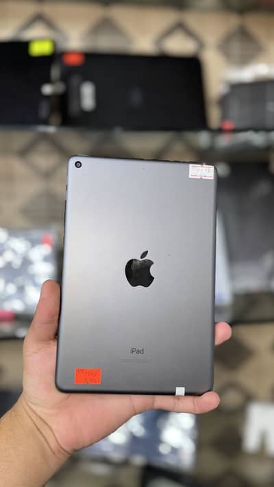 iPad. Samsung. Lenovo. Oppo. Asus. Just system. All imported tablets availa