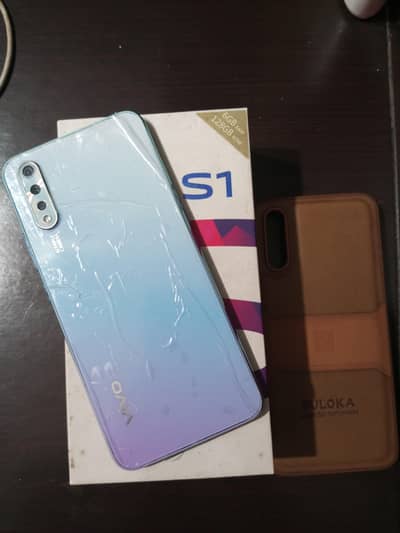 vivo s1 6/128 good btry time