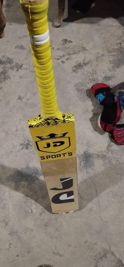 sirilunkan bat for sale like new