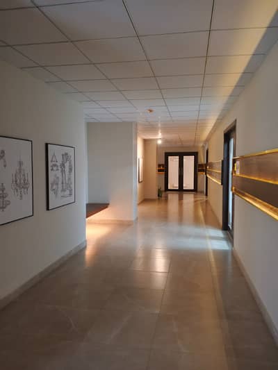 2000. To 5000. SQFT SEPARATE OFFICE AND OFFICE SPACE AVAILABLE FOR RANT IN GULBERG GREEN ISLAMABAD