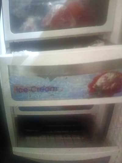 Good condition freezer
