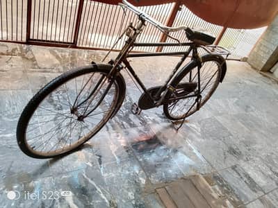 چائنا فونیکس اچھی کنڈیشن میں کھنہ پل میں برائے فروخت 03346017681