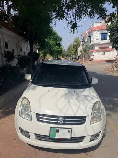 Suzuki Swift DLX 2013 Excellent Condition with Alloy Rims
