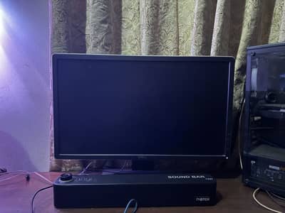 Selling dell 24 inch monitor