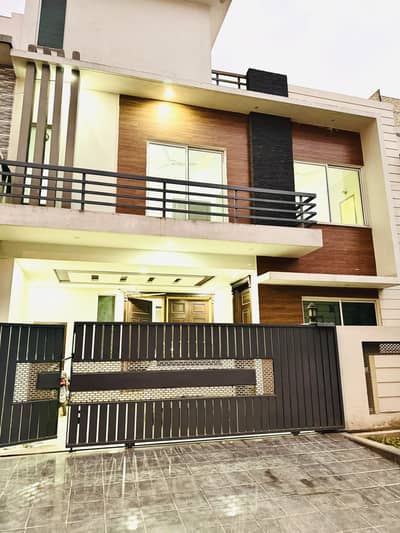 Tele Garden F-17 Multi 8 Marla Double Storey House For Sale