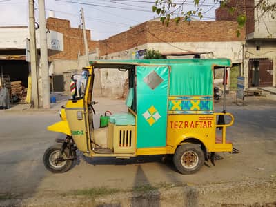 tezraftar 6seater rickshaw