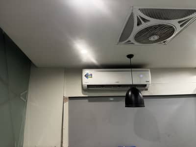 Inverter AC JUST LIKE NEW