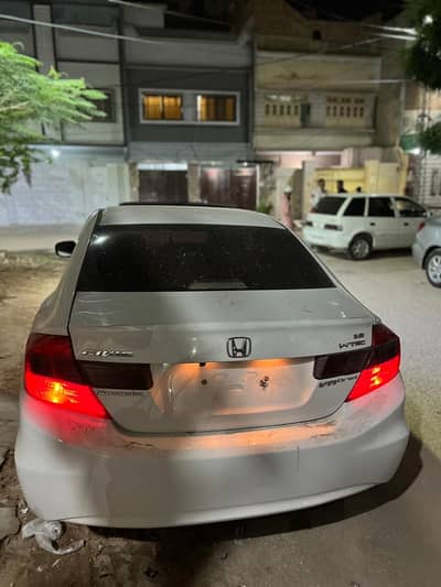 Honda civic 2015 UG