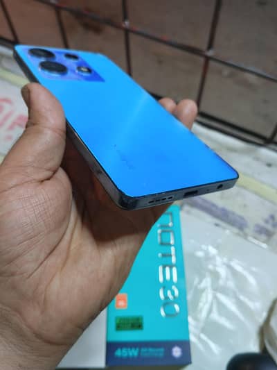 *Infinix NOTE 30