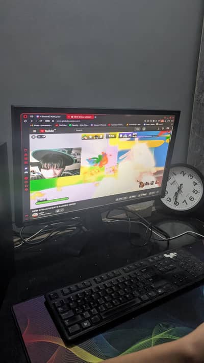 Samsung monitor 24'inches