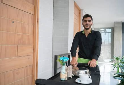 I need job house man