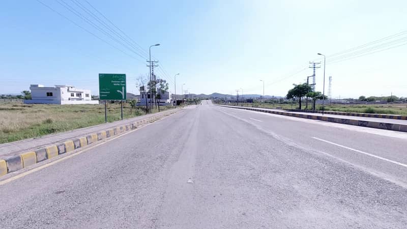 1 Kanal ( Pair Plot ) ( 50*90 ) Residential Plot. 25