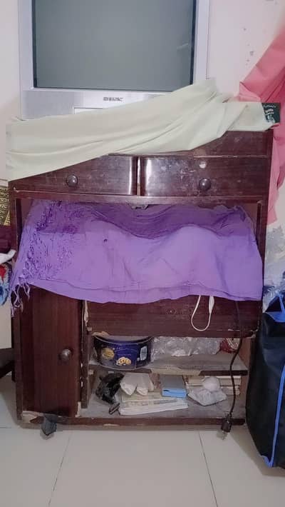 TV trali + Sony TV+ Remote Urgent sale