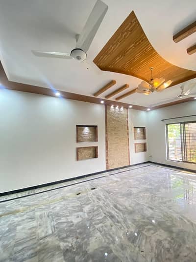 Upper Portion For Rent