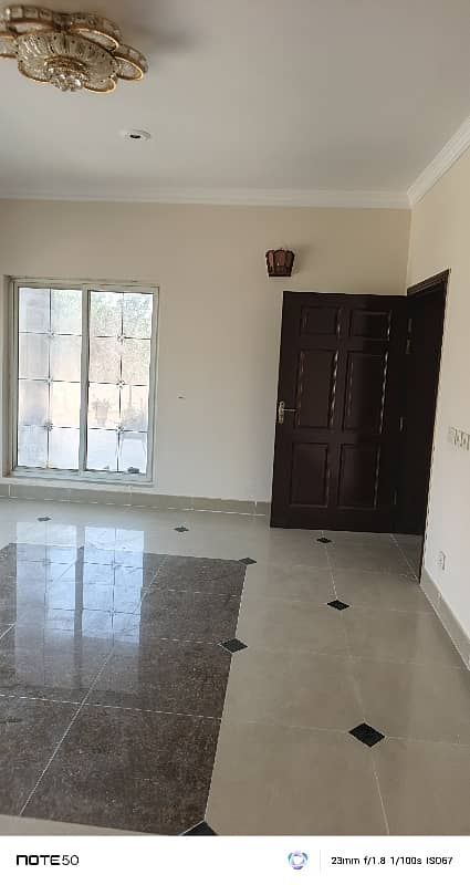Upper Portion For Rent 6