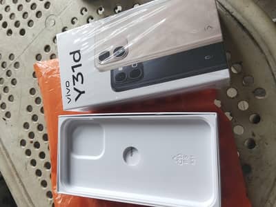 vivo y31d 8/128 just box open